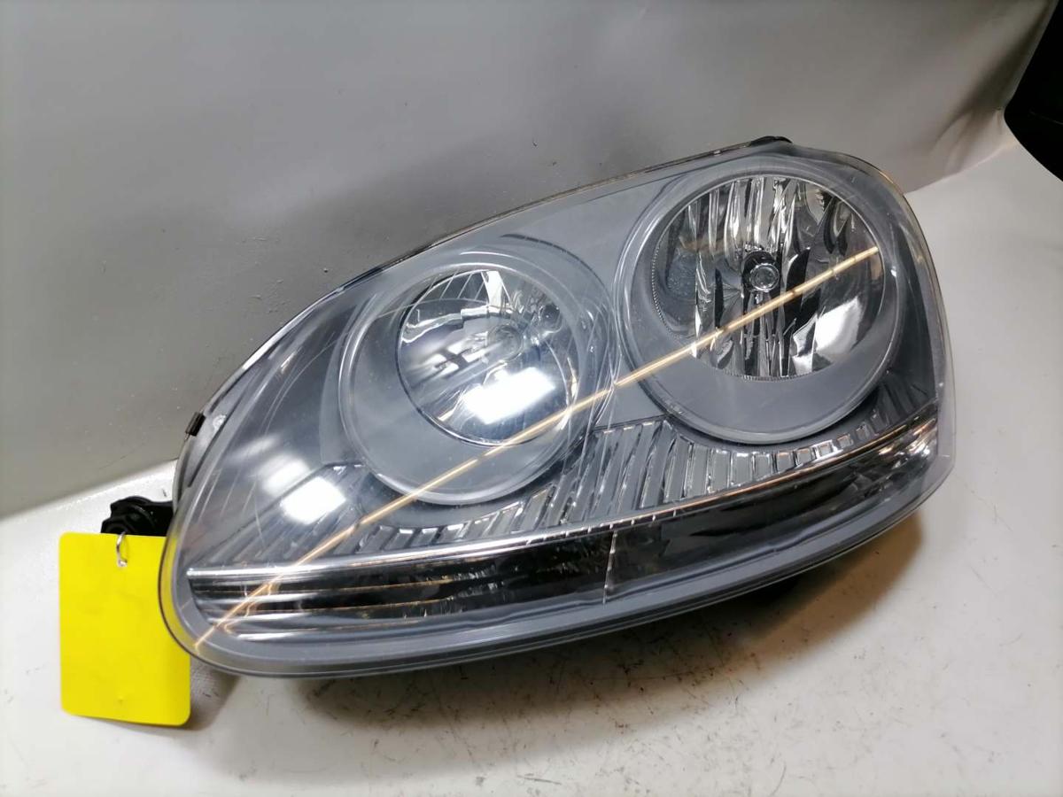 VW Golf V original Scheinwerfer vorn links Halogen Bj.2004